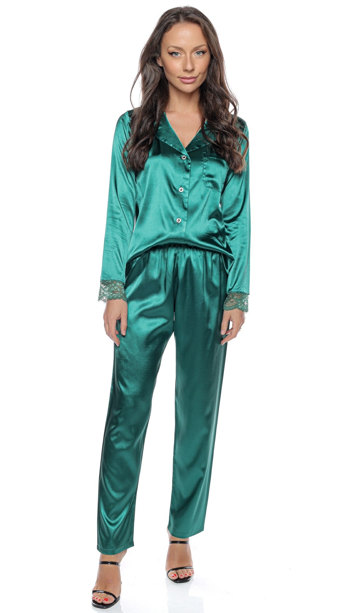 Set Pijama Clasică din Satin pentru Damă, cu nasturi și mânecă lungă – Corina